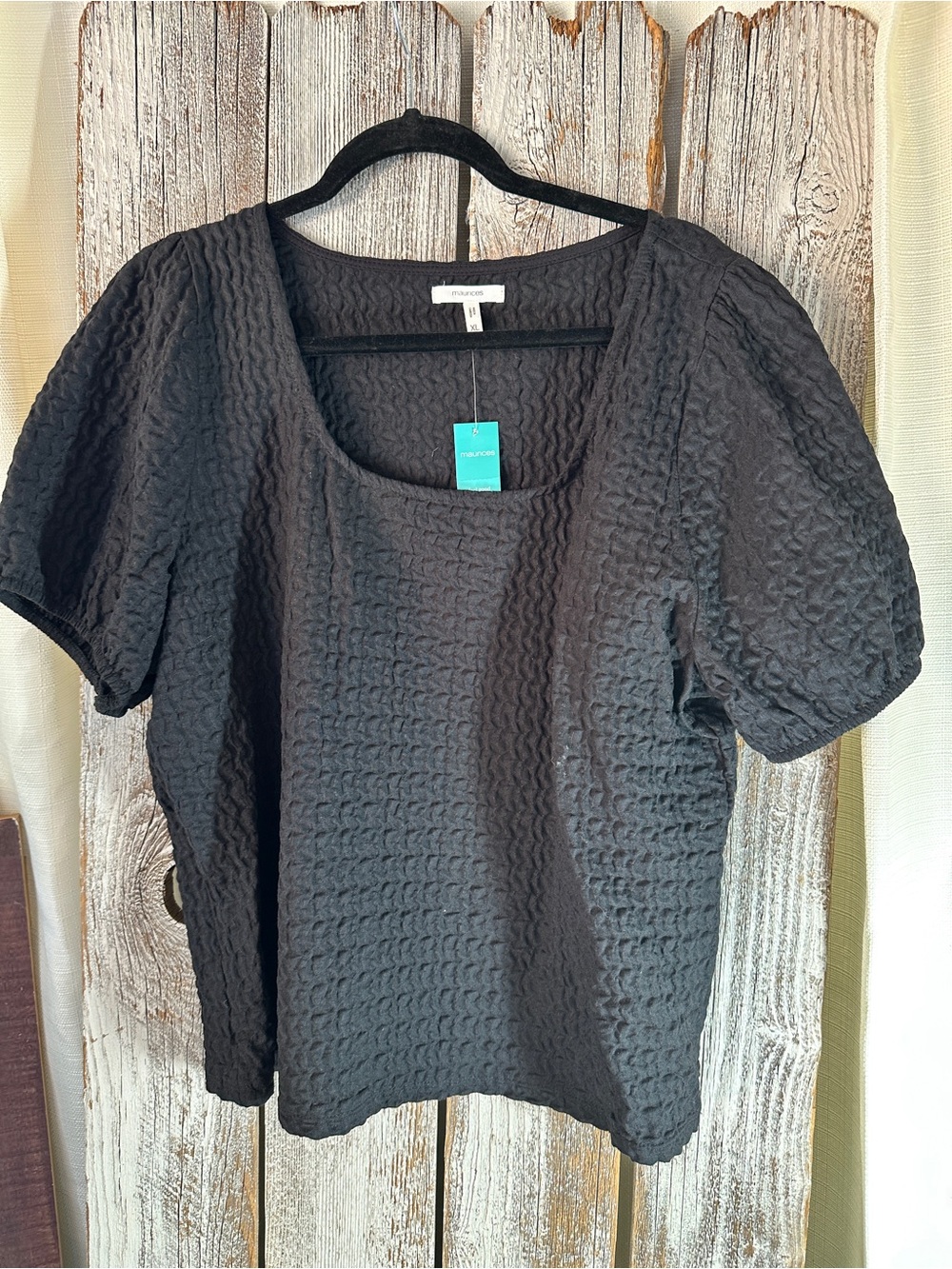 Maurices Black Textured Short Sleeve Scoop Neck Top